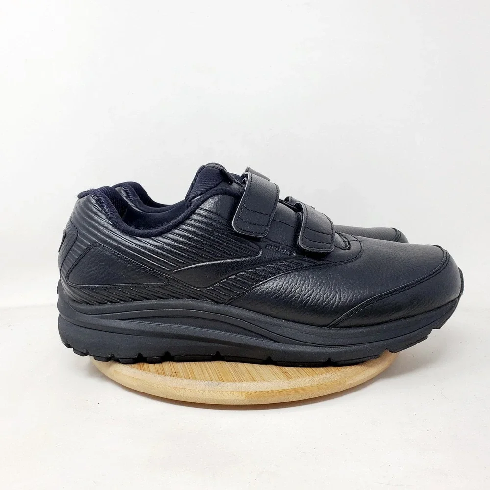 Brooks Addiction Walker Shoe Men 9.5 2E WIDE Black Sneaker Straps Slip Resistant